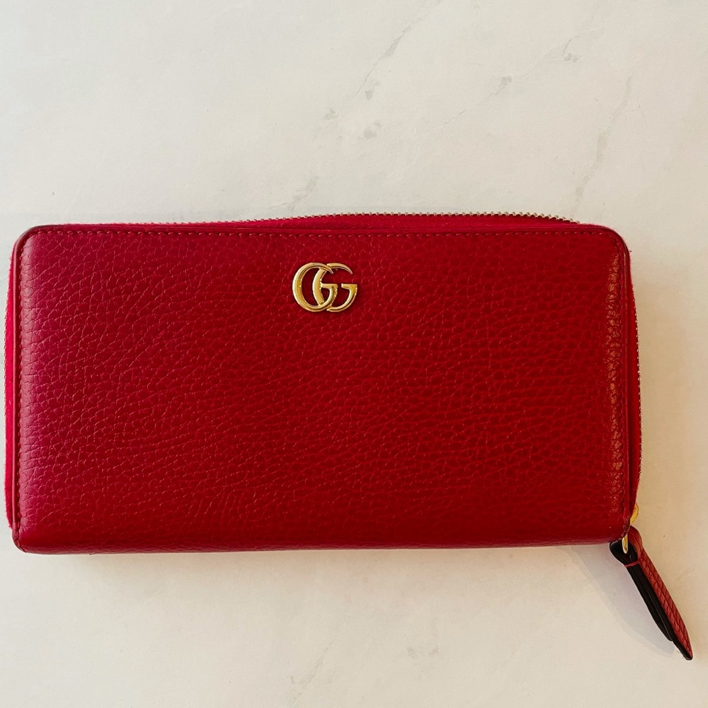 Gucci GG Marmont Zipper Wallet